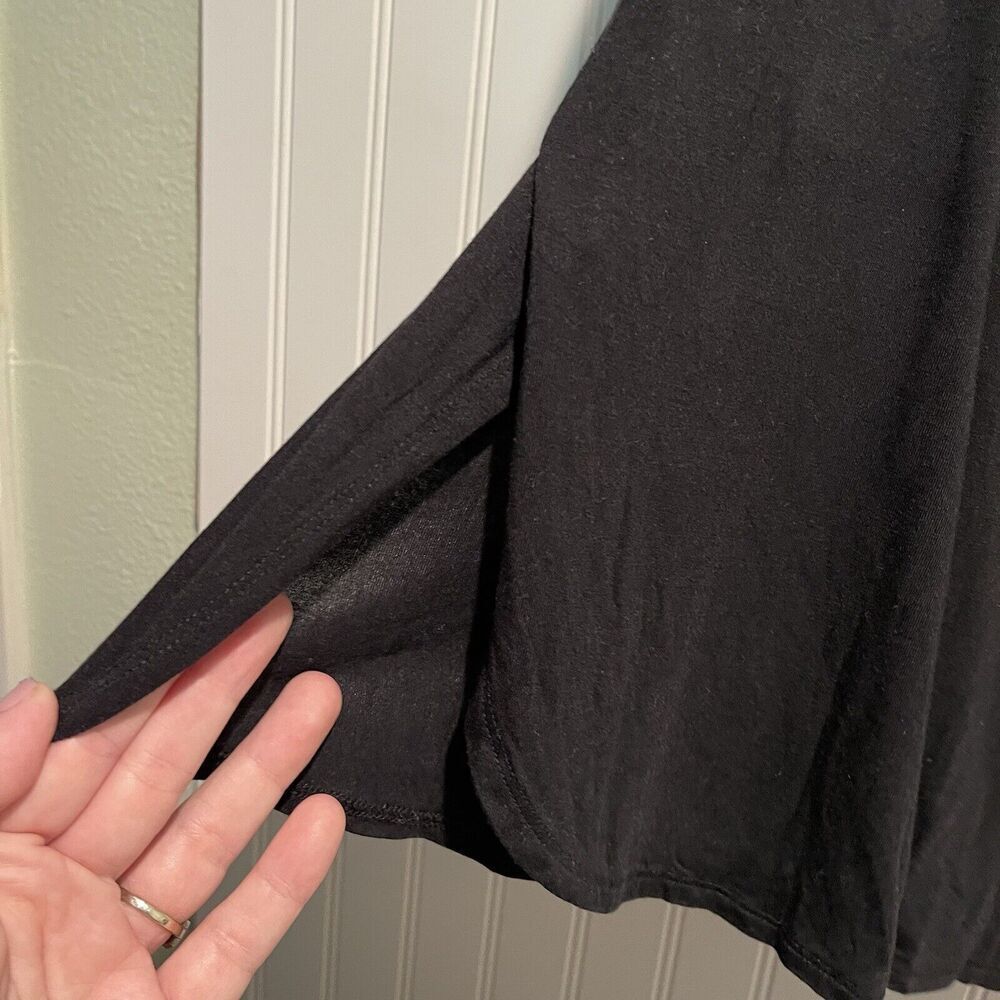 Aritzia Babaton Black Long Sleeve Top Stretchy Knit Size Large - Picture 2 of 5
